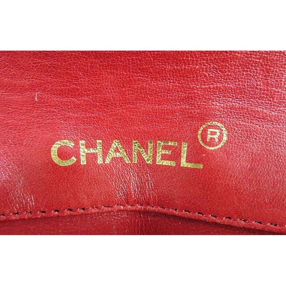 CHANEL Mini Matelasse red Lambskin Women's Shoulder Bag - Picture 10 of 12